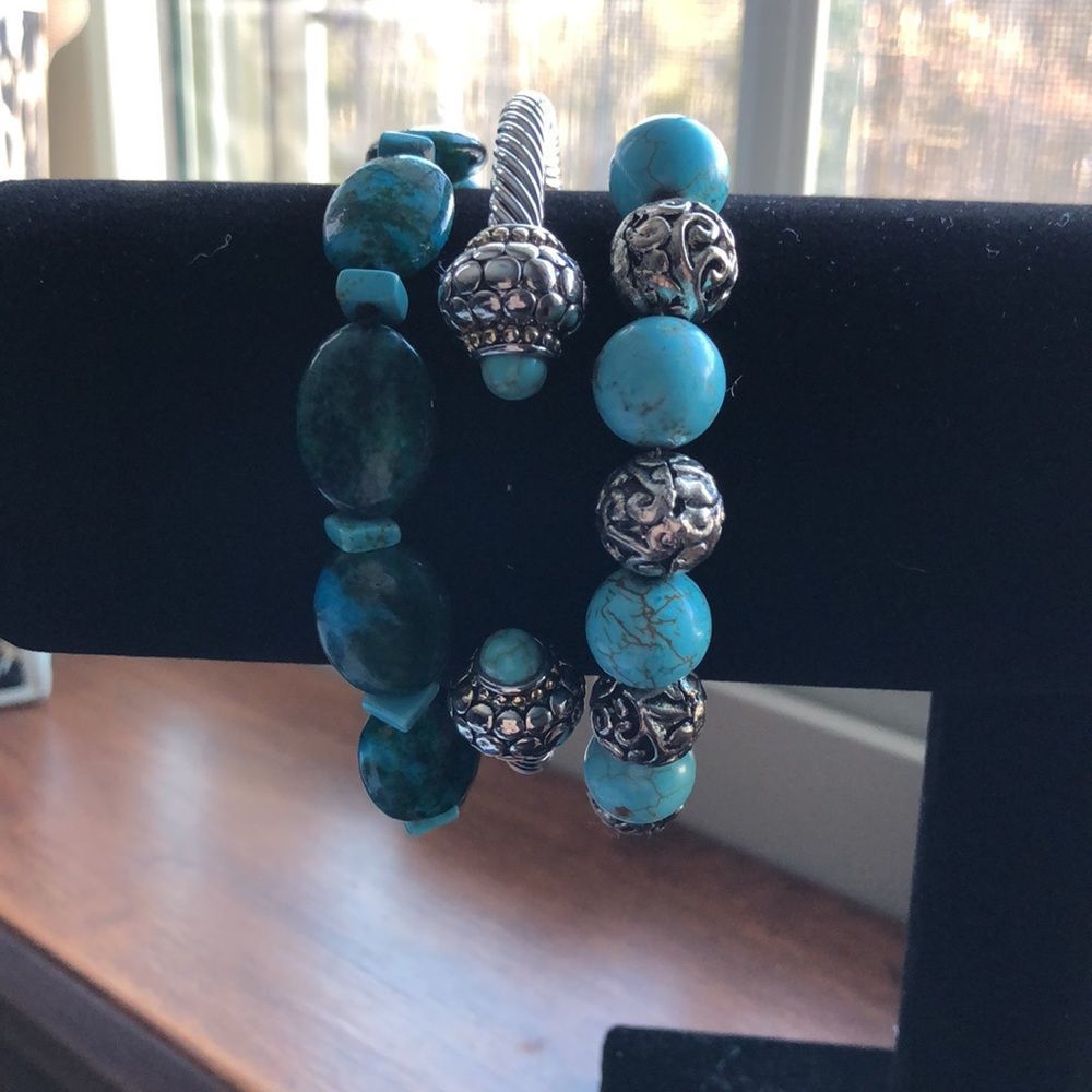 Handmade emerald & turquoise stretch bracelet